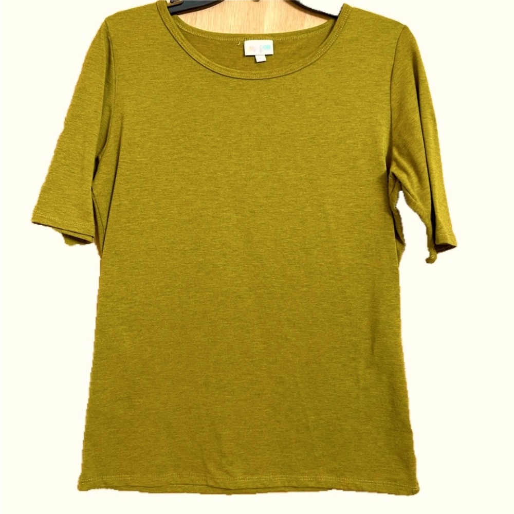 LuLaRoe Tee